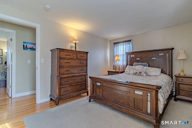 15 Cricket Lane, Newington, CT 06111