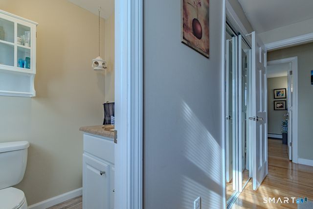 15 Cricket Lane, Newington, CT 06111