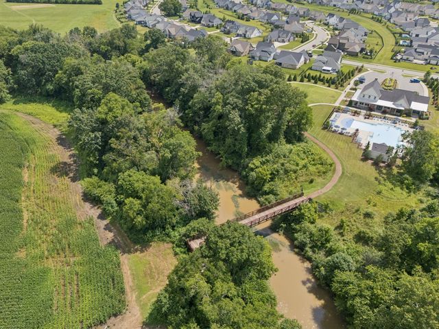 7601 Bussing Pass, College Grove, TN 37046