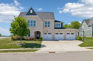 7601 Bussing Pass, College Grove, TN 37046