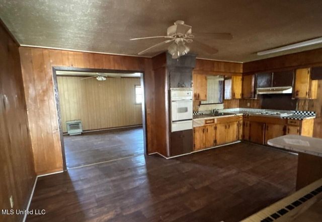 3761 Brinkley Drive, Jackson, MS 39213