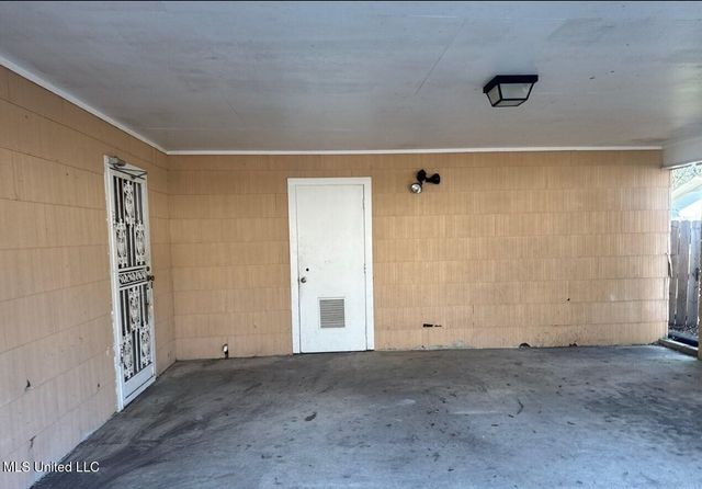 3761 Brinkley Drive, Jackson, MS 39213