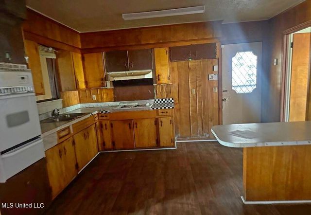 3761 Brinkley Drive, Jackson, MS 39213