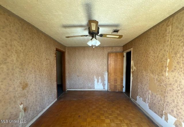 3761 Brinkley Drive, Jackson, MS 39213