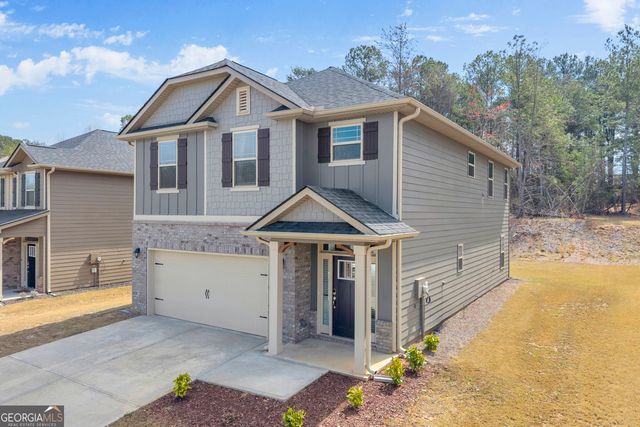 304 Magnolia Villas Dr, Cornelia, GA 30531