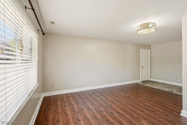 1737 Highbridge Road, Cuyahoga Falls, OH 44223