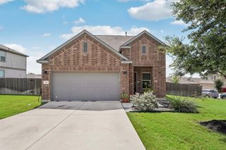251 Boxwood DR, Buda, TX 78610