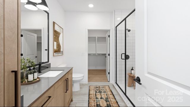 10500 Midway Park Drive B3, Charlotte, NC 28277