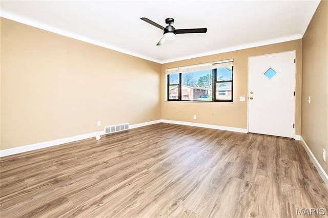 8348 Vasel Drive, Affton, MO 63123