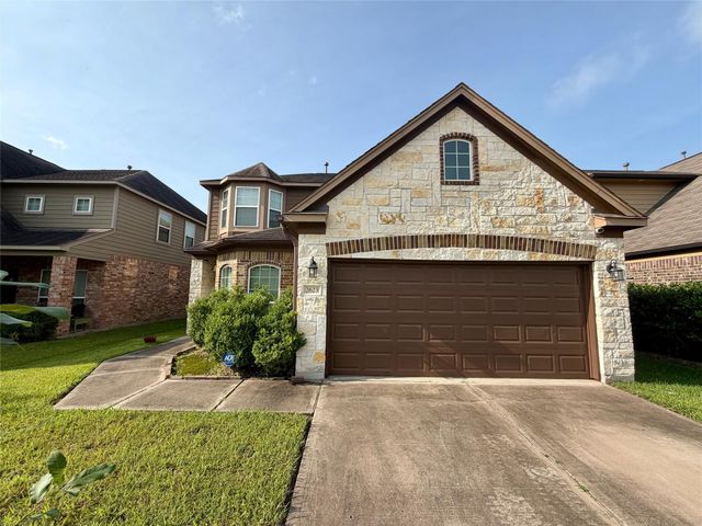 2623 Hunters Side Trail, Fresno, TX 77545