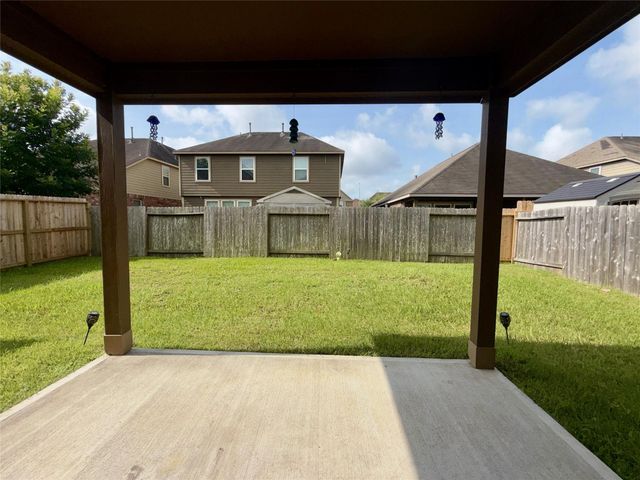 2623 Hunters Side Trail, Fresno, TX 77545