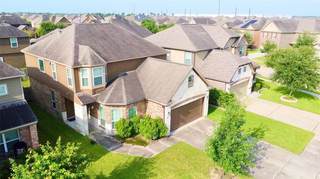 2623 Hunters Side Trail, Fresno, TX 77545