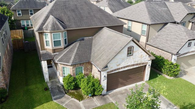 2623 Hunters Side Trail, Fresno, TX 77545