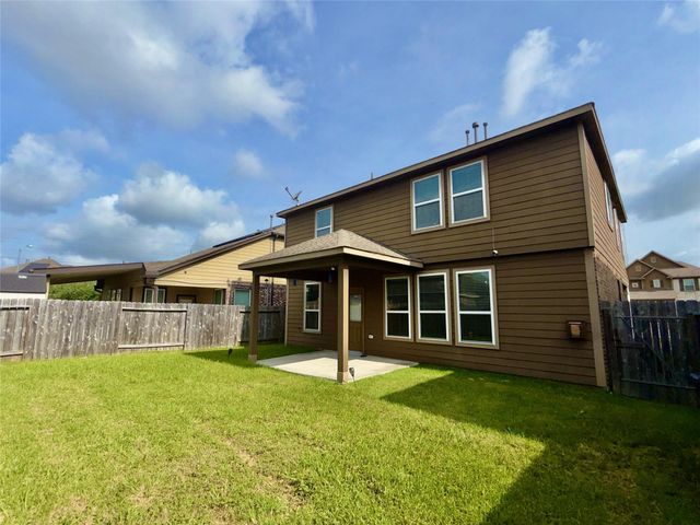2623 Hunters Side Trail, Fresno, TX 77545