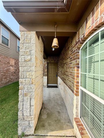 2623 Hunters Side Trail, Fresno, TX 77545