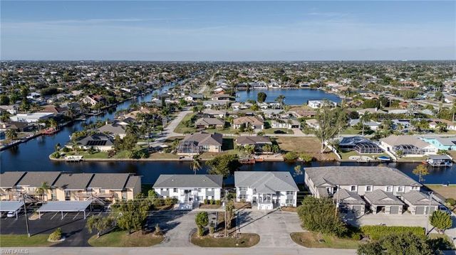 429 SW 47th Ter Apt 4, Cape Coral, FL 33914