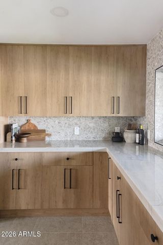 6242 E REDFIELD Road, Scottsdale, AZ 85254