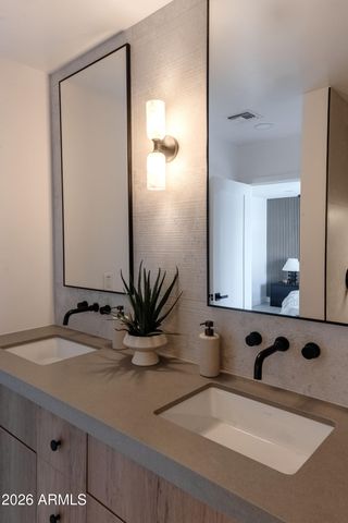 6242 E REDFIELD Road, Scottsdale, AZ 85254