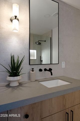 6242 E REDFIELD Road, Scottsdale, AZ 85254