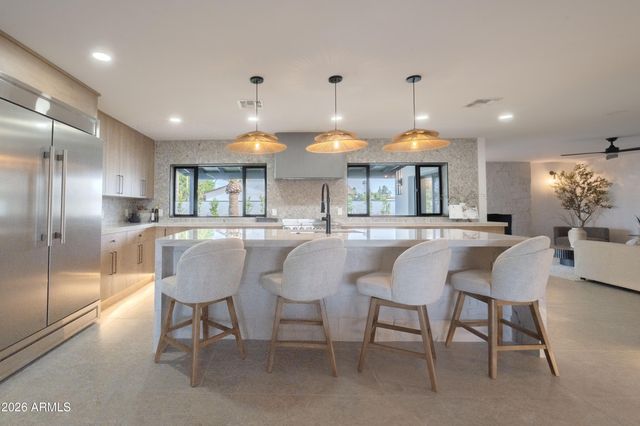 6242 E REDFIELD Road, Scottsdale, AZ 85254