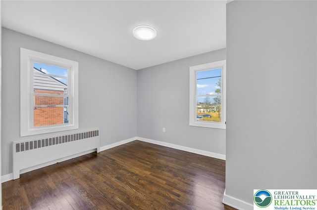 714 Fernwood Street, Bethlehem City, PA 18018