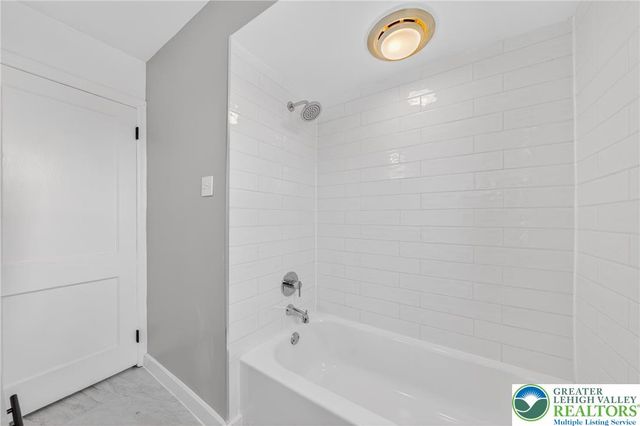 714 Fernwood Street, Bethlehem City, PA 18018