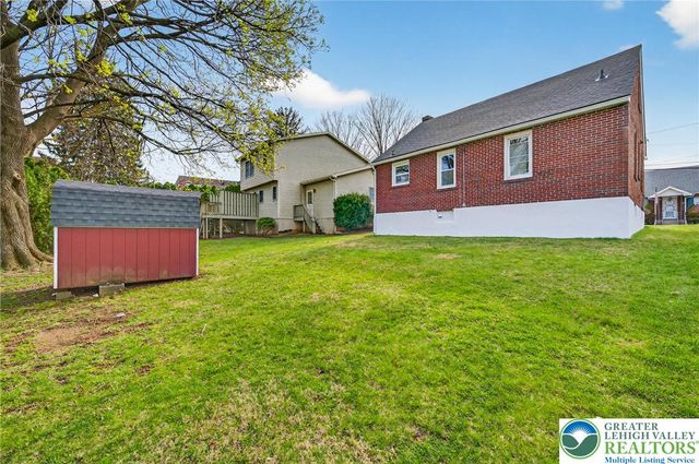 714 Fernwood Street, Bethlehem City, PA 18018