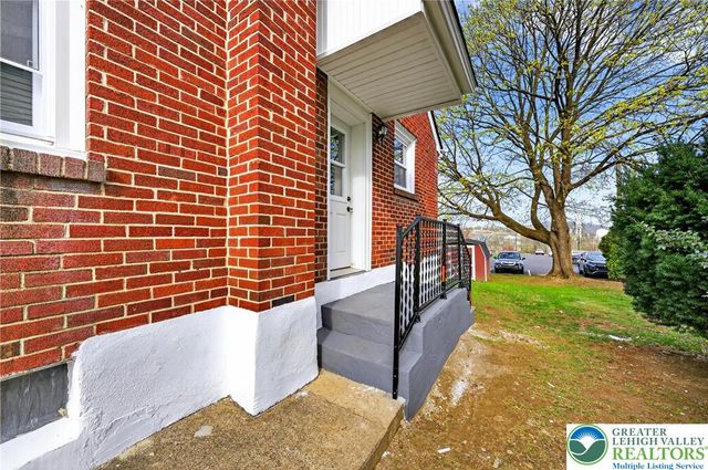 714 Fernwood Street, Bethlehem City, PA 18018