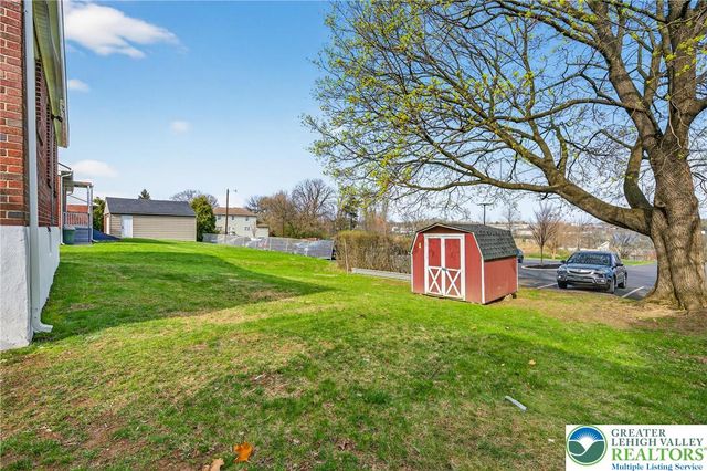 714 Fernwood Street, Bethlehem City, PA 18018