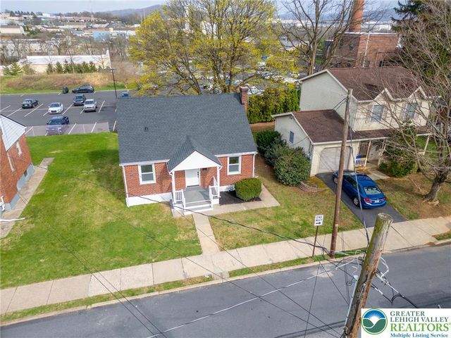 714 Fernwood Street, Bethlehem City, PA 18018