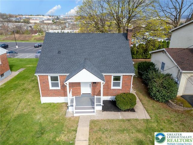 714 Fernwood Street, Bethlehem City, PA 18018