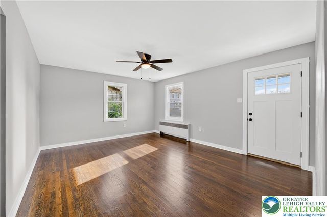 714 Fernwood Street, Bethlehem City, PA 18018