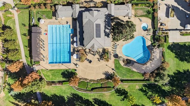 701 Rolling Green Dr, West Sacramento, CA 95605