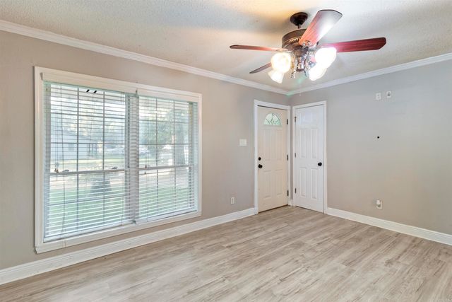 7801 Impala Drive, Little Rock, AR 72209