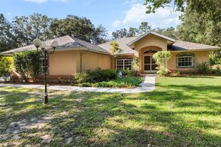 340 E Savoy Street, Lecanto, FL 34461