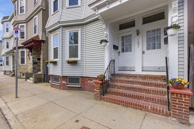 151 L Street, Boston, MA 02127