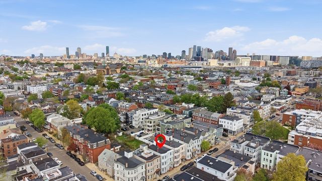 151 L Street, Boston, MA 02127