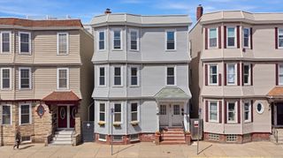 151 L Street, Boston, MA 02127