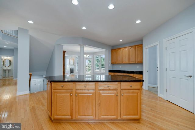 2574 TRANSOM PL, Woodbridge, VA 22191