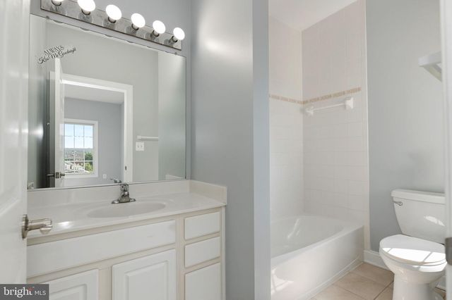 2574 TRANSOM PL, Woodbridge, VA 22191
