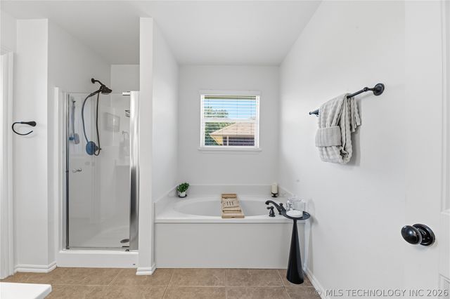 3009 Lincoln Road, Bartlesville, OK 74006