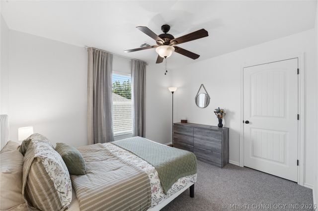 3009 Lincoln Road, Bartlesville, OK 74006