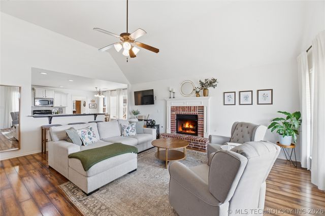 3009 Lincoln Road, Bartlesville, OK 74006