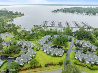 135 Paddle Wheel Circle, Washington, NC 27889