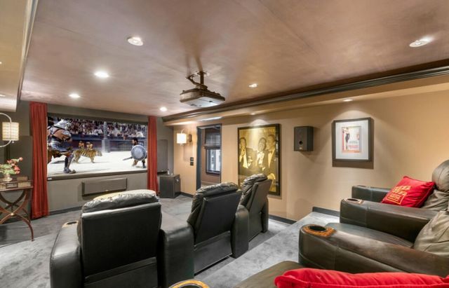 203 Settlers Court, Naperville, IL 60565