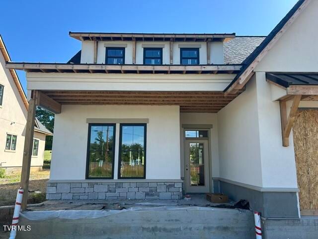 812 Country Club Court, Johnson City, TN 37601