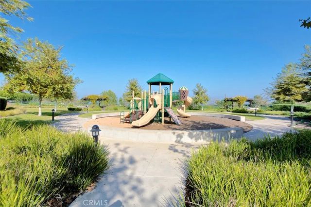 12 Chickadee Lane, Aliso Viejo, CA 92656