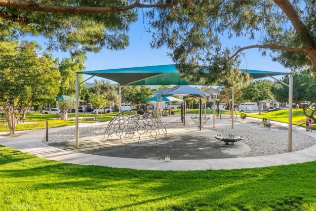 12 Chickadee Lane, Aliso Viejo, CA 92656
