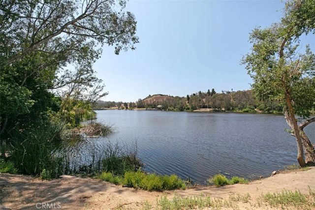 12 Chickadee Lane, Aliso Viejo, CA 92656