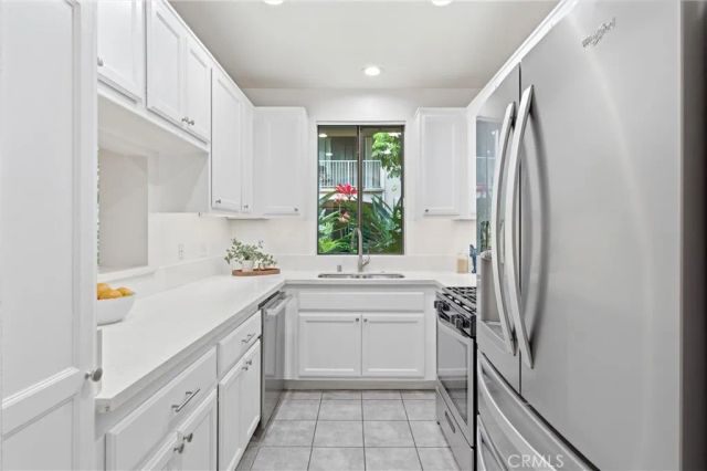 555 Maine 130, Long Beach, CA 90802